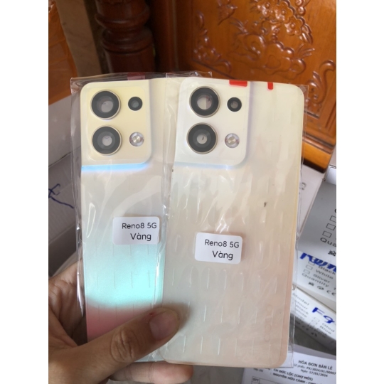 Lưng Reno 8-5G Vàng ( giảm giá khi mua số lượng lớn )