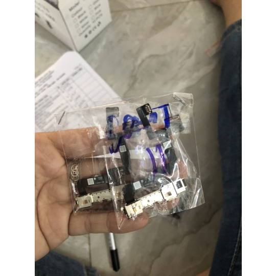 Camera Trước Iphone 11 (Zin Máy) giảm giá khi mua số lượng lớn 