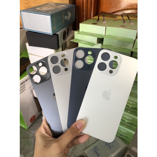 Lưng Iphone 15Promax Xanh ( giảm giá khi mua số lượng lớn )